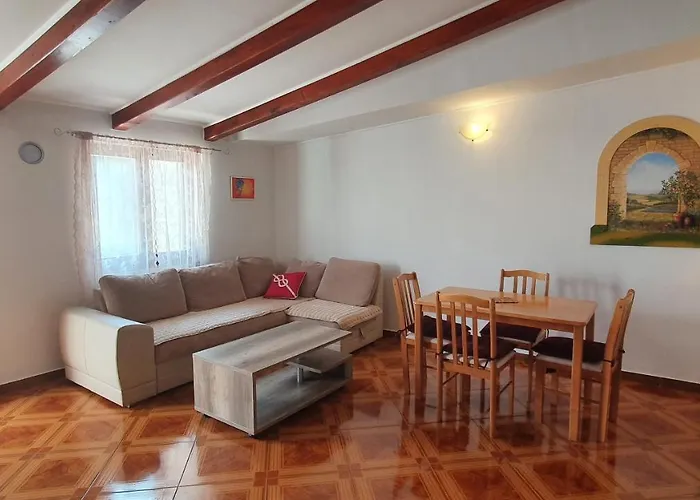 Apartament Sirovica *