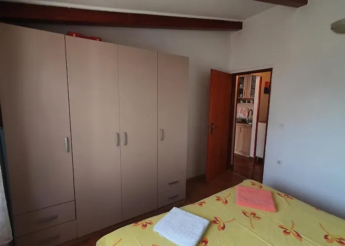 Sirovica * Cunski